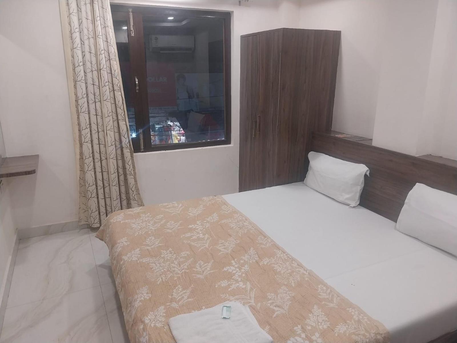 Hotel Rovers Inn Amritsar Exterior foto