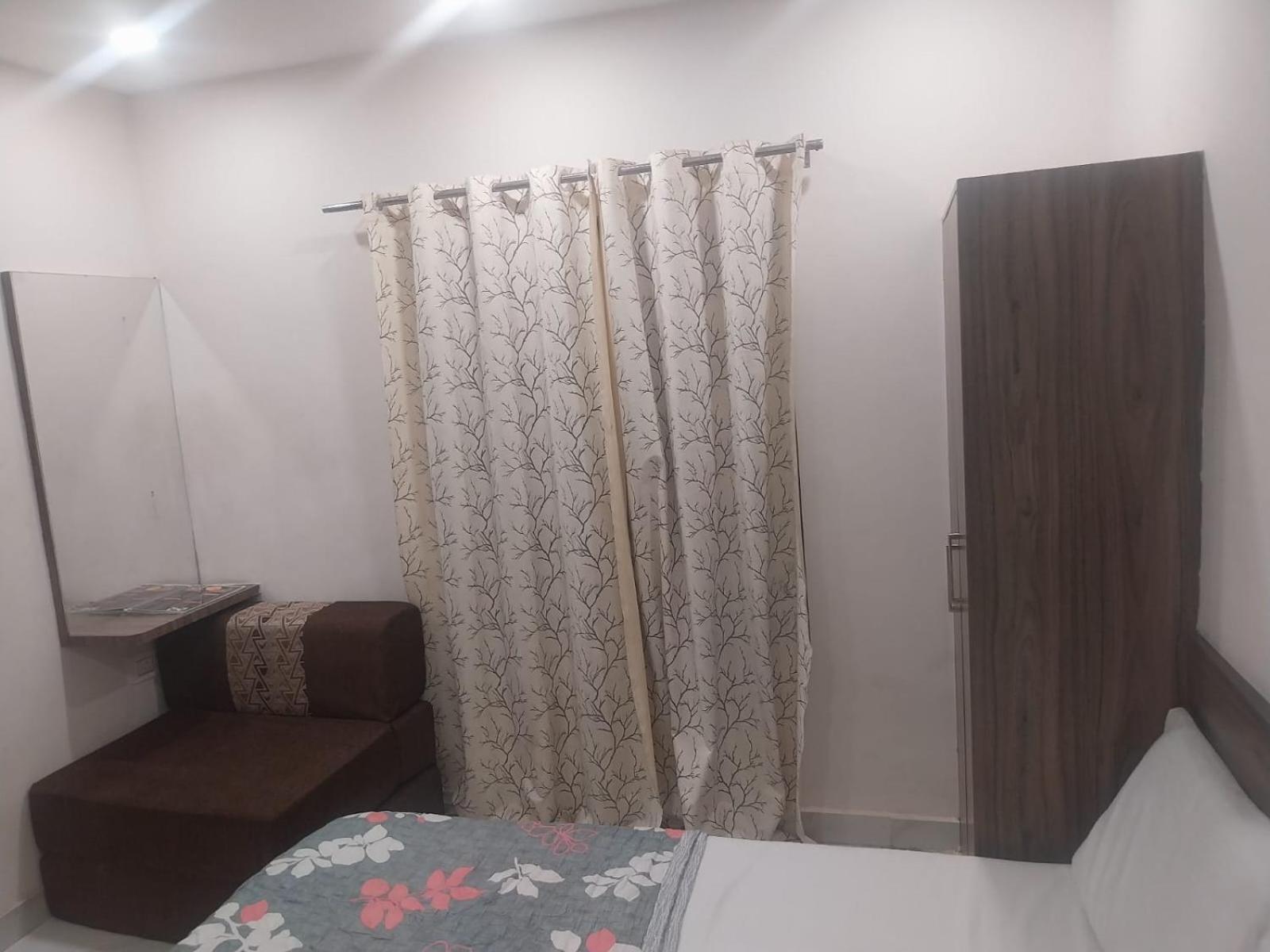 Hotel Rovers Inn Amritsar Exterior foto
